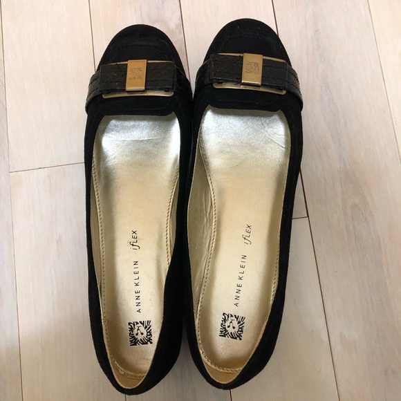 Anne Klein Suede flats - Picture 1 of 6